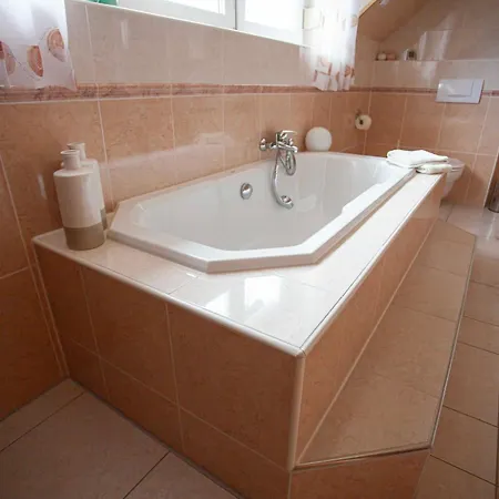 Appartement Ferienwohnung-herbolzheim